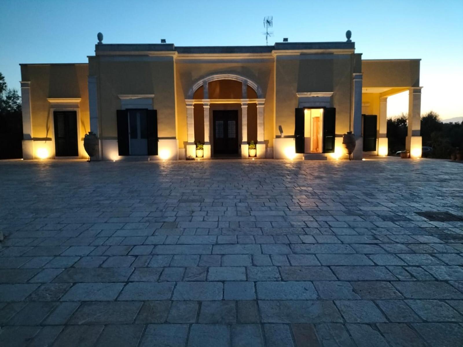 Hotel Oleum Mesagne Esterno foto